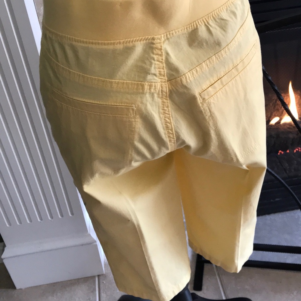 Relax Fit Capris - Picture 3 of 4
